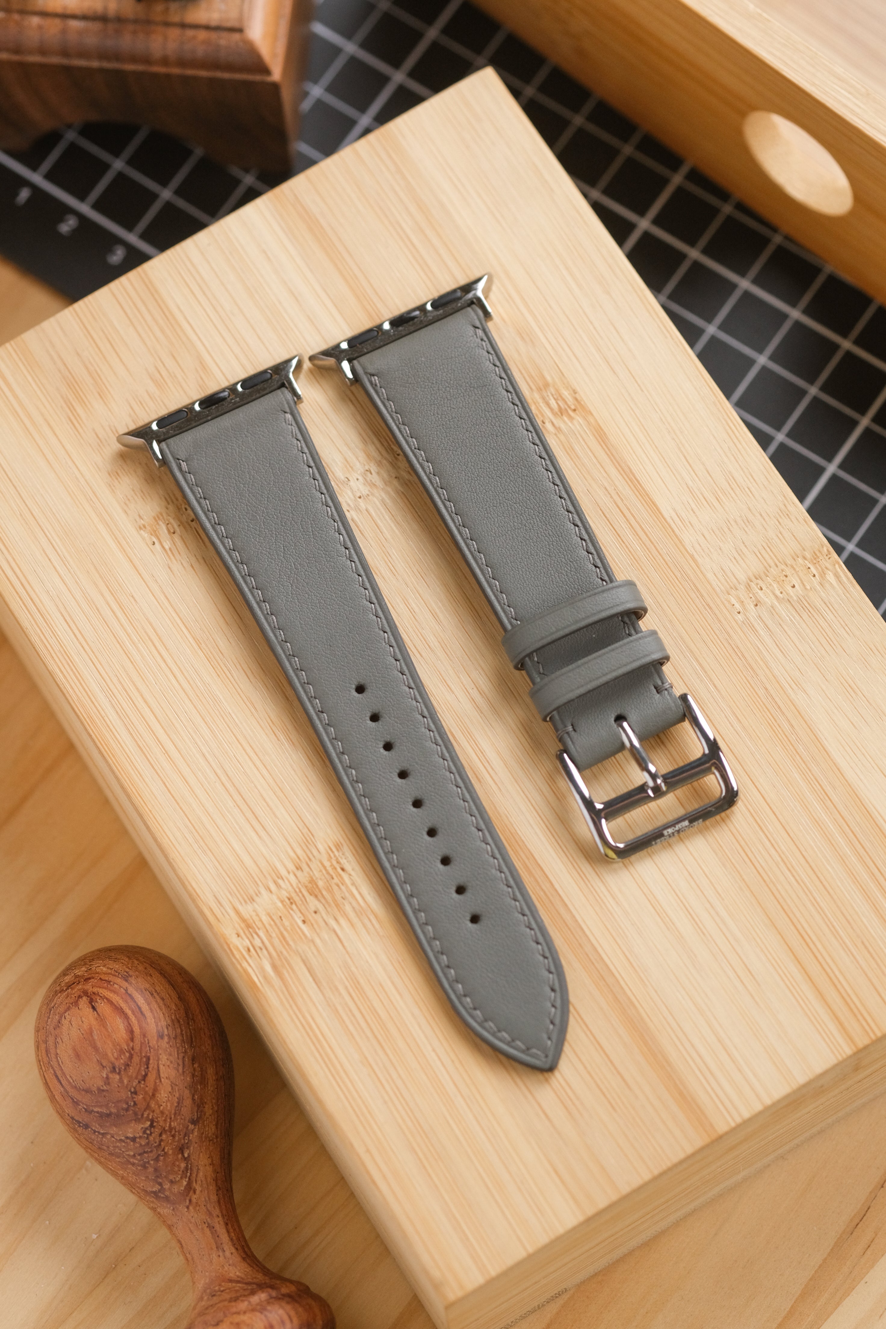 Swiss Quartz Watch | AppleSkin Leather Strap – Remther